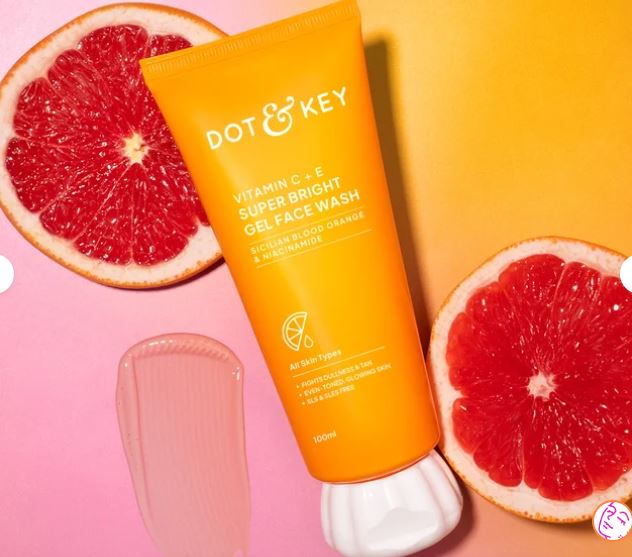 Vitamin C + E Gel Face Wash for Glowing Skin